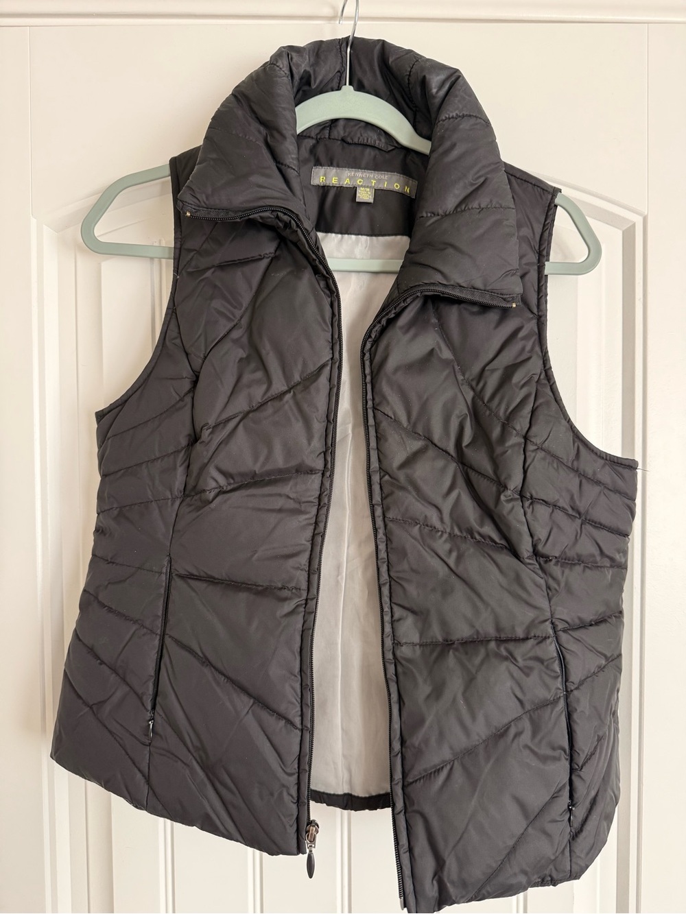 Kenneth Cole Reaction Black Quilted Puffer Vest